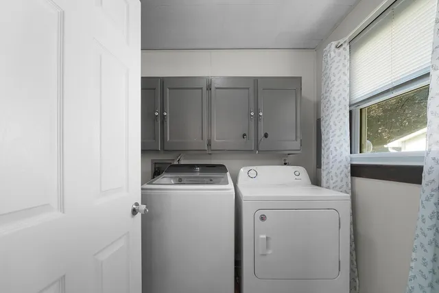 $269,900 | 295 8th Street Northeast, Cedar Springs, MI 49319