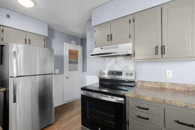 $269,900 | 295 8th Street Northeast, Cedar Springs, MI 49319