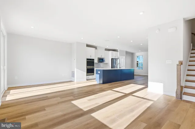 a view of walk in closet