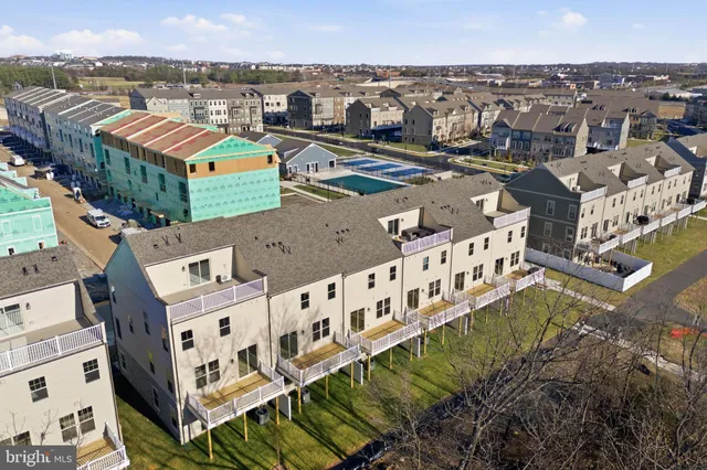 $4,000 | 1017 Venifena Terrace Southeast, Leesburg, VA 20175