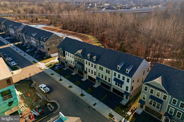 $4,000 | 1017 Venifena Terrace Southeast, Leesburg, VA 20175