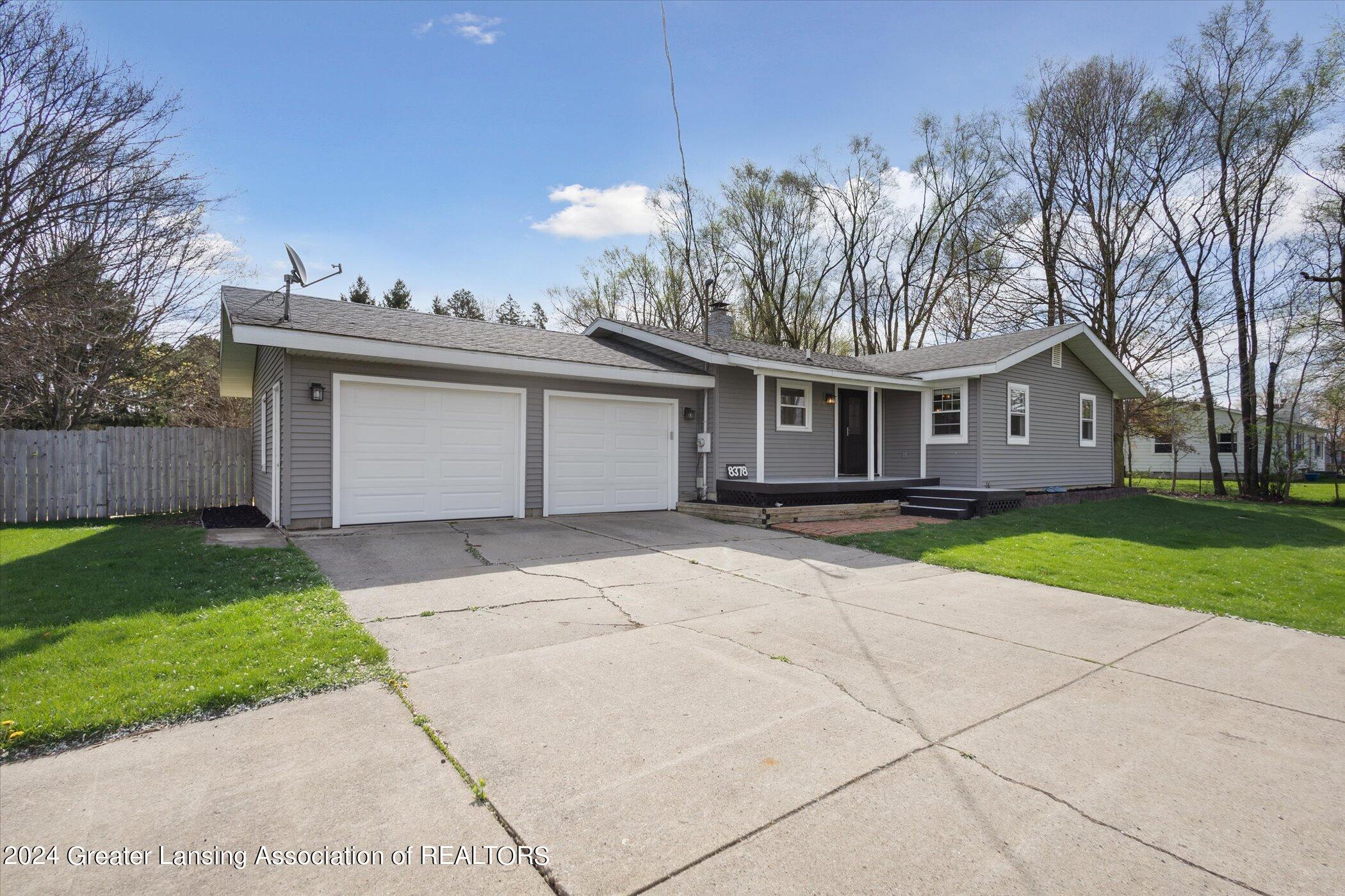 8378 North Cochran Road Grand Ledge, MI 48837 - Photo 2 of 40 02-8378-N-Cochran-Rd-Grand-Ledge-MI-4883