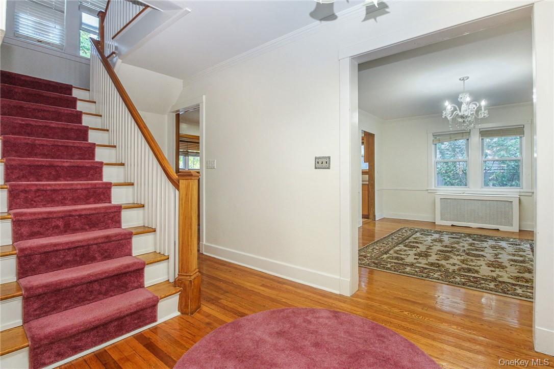 237 Coligni Avenue New Rochelle, NY 10801 - Photo 7 of 33 Gallery Image 7