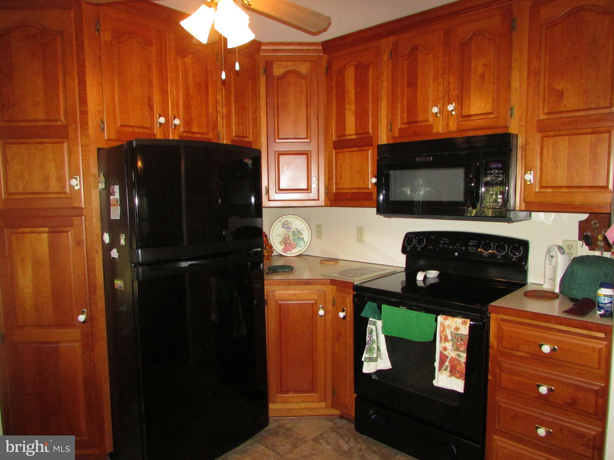 3652 Lander Road Jefferson, MD 21755 - Photo 14 of 26 Kitchen