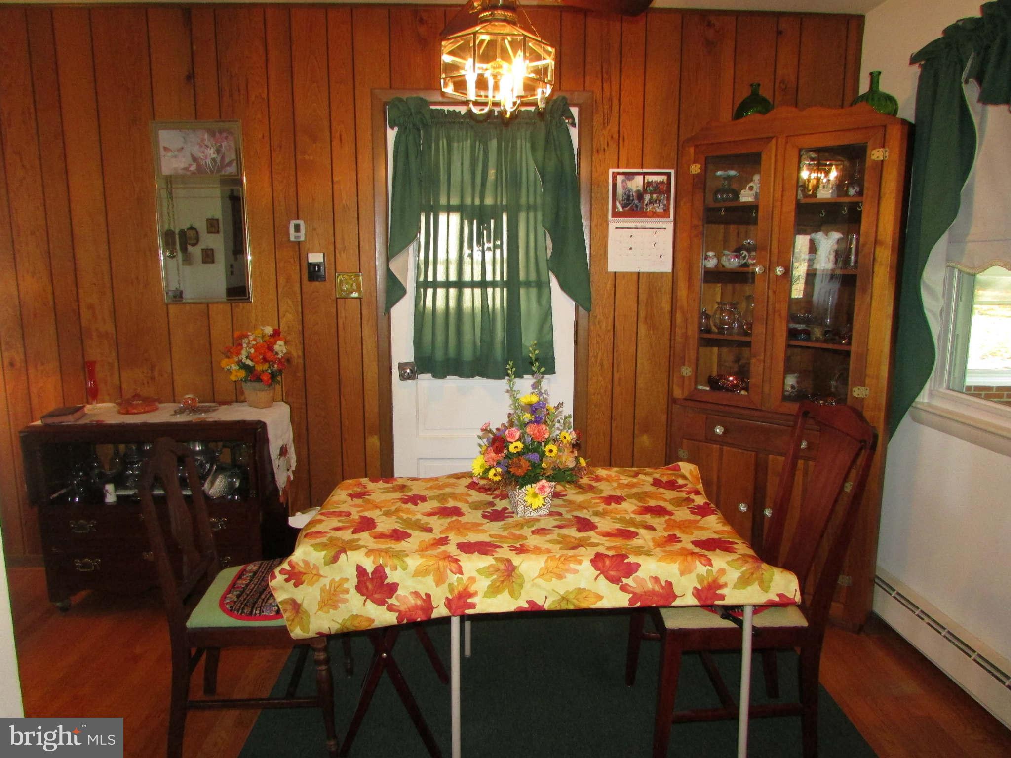 3652 Lander Road Jefferson, MD 21755 - Photo 17 of 26 Dining Room