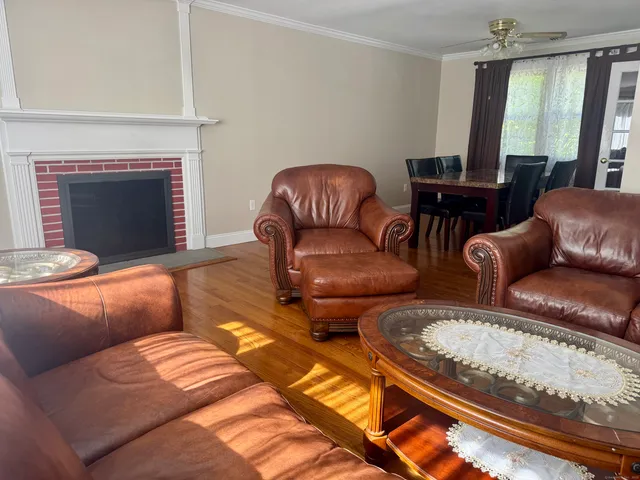 $4,600 | 317 Weeping Willow Lane, Fairfield, CT 06825