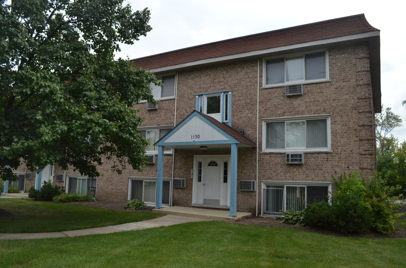 1130 18th Street, Unit GW Broadview, IL 60155 - Photo 1 of 1