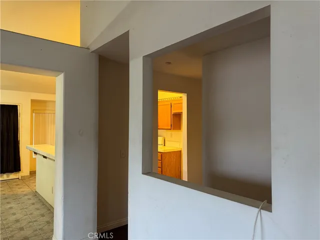 $2,600 | 1102 Clark Street, Riverside, CA 92501