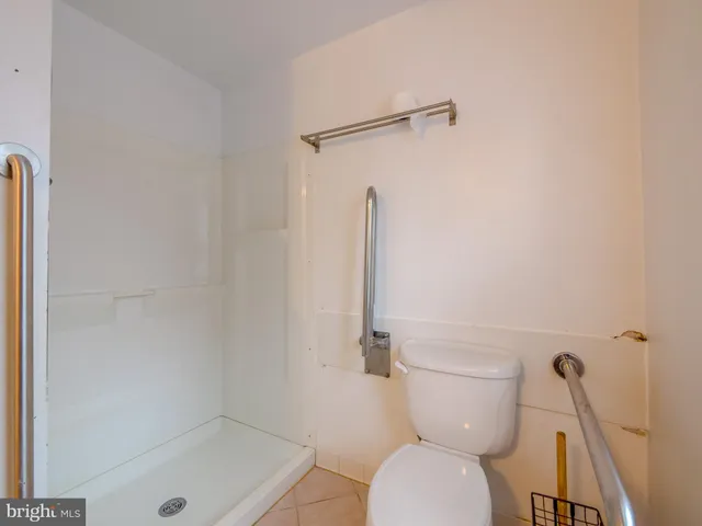 $334,900 | 328 Hillside Avenue, Brookhaven, PA 19015