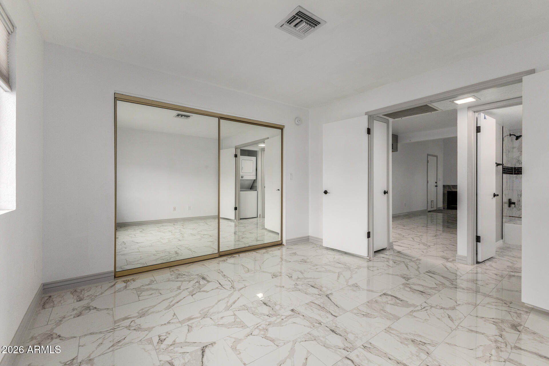 30 East Brown Road, Unit 2035 Mesa, AZ 85201 - Photo 16 of 31 23 - Brown