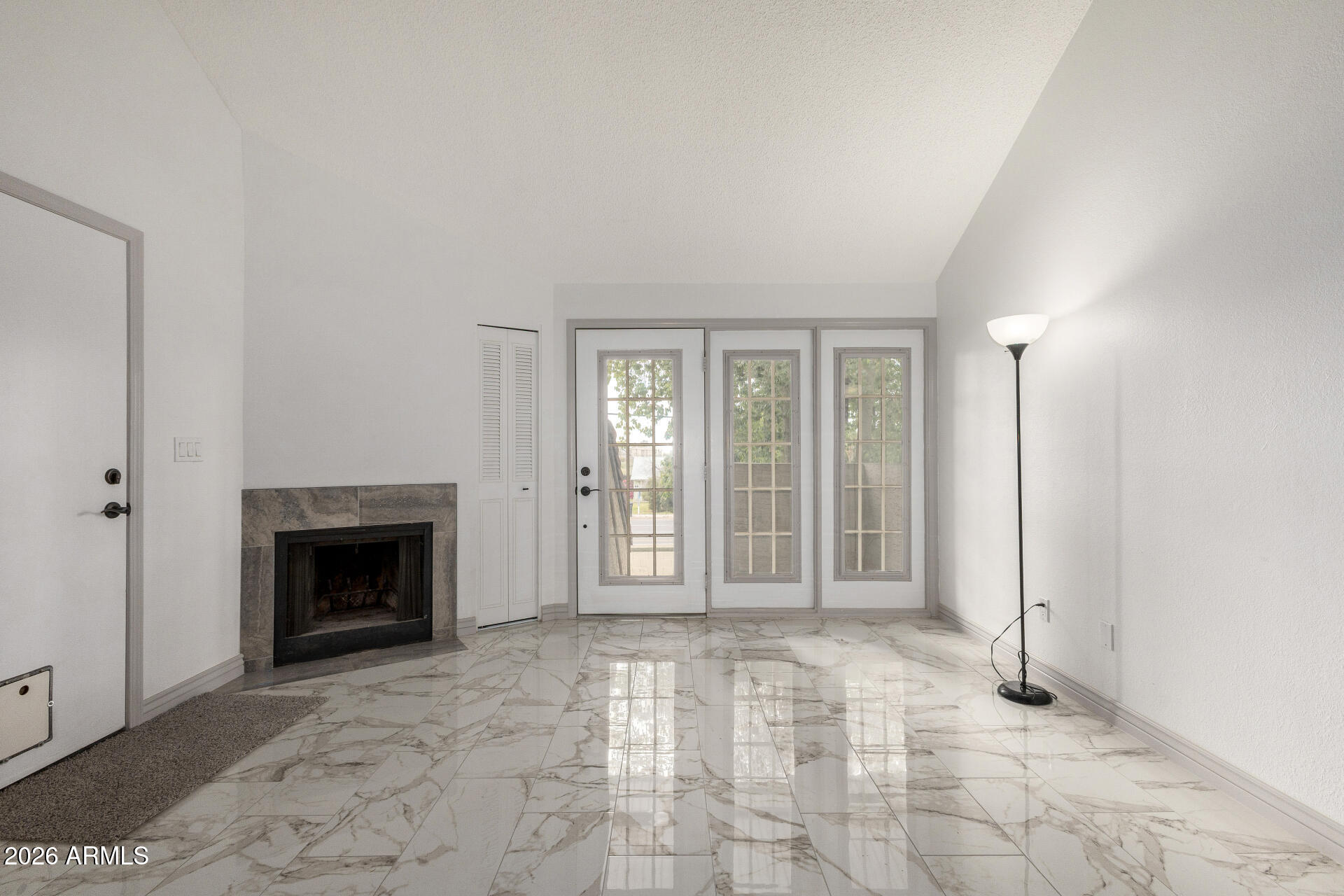 30 East Brown Road, Unit 2035 Mesa, AZ 85201 - Photo 7 of 31 11 - Brown