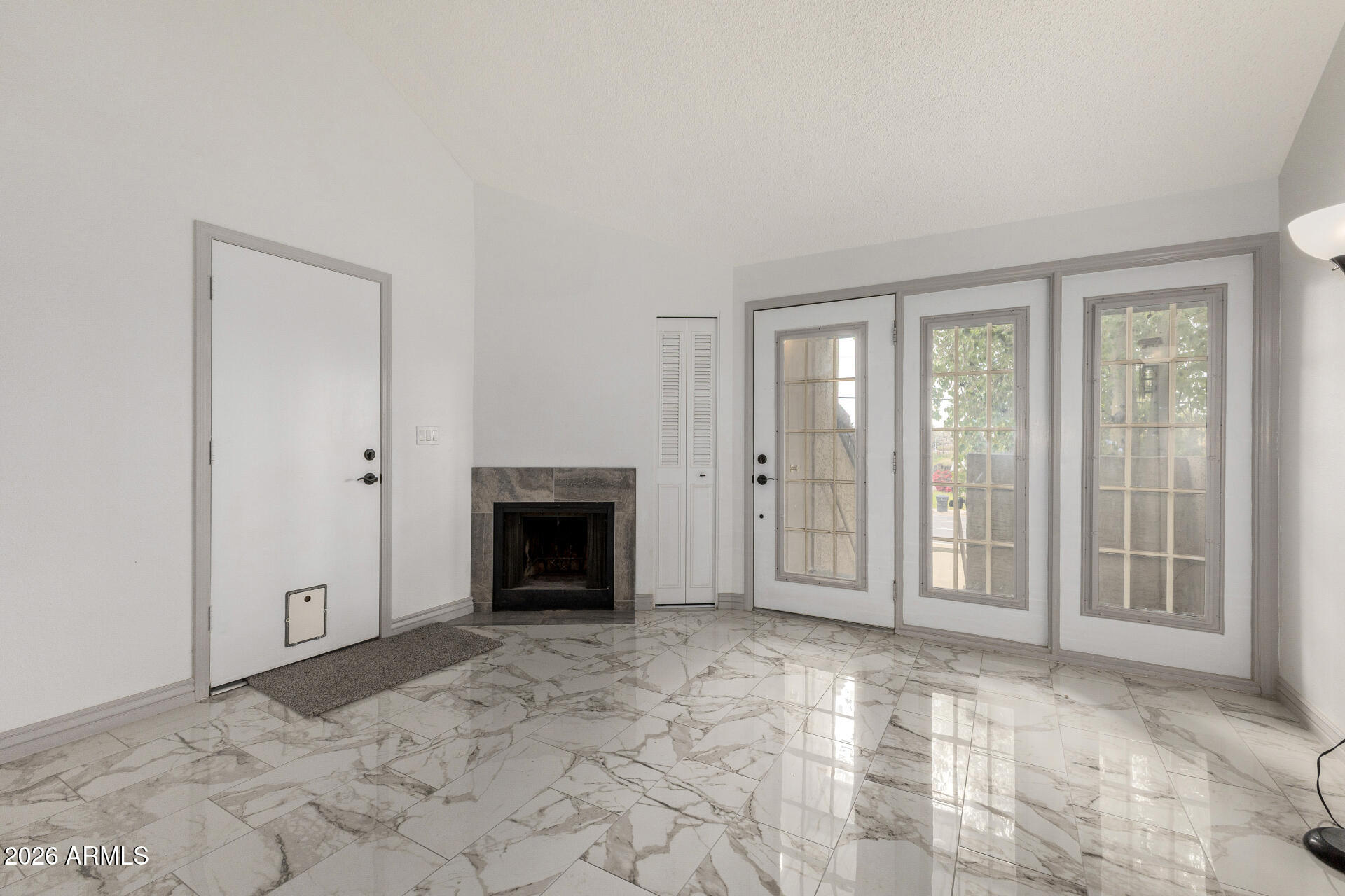 30 East Brown Road, Unit 2035 Mesa, AZ 85201 - Photo 8 of 31 12 - Brown