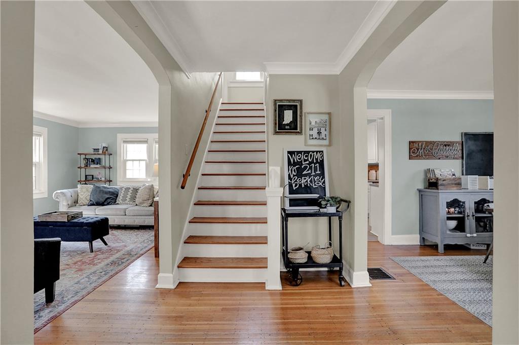 211 Berkley Road Indianapolis, IN 46208 - Photo 4 of 31 Gallery Image 4
