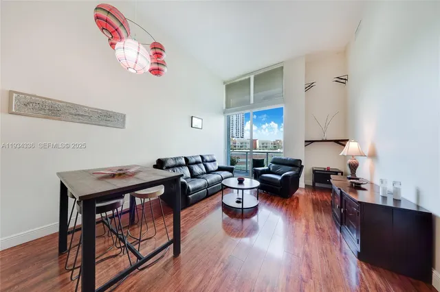 $3,150 | 1900 North Bayshore Drive, Unit 711, Miami, FL 33132