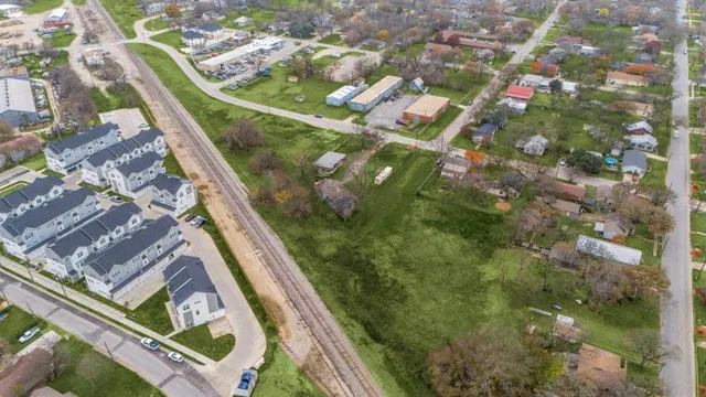 $699,000 | 715 North Paddock Avenue, Stephenville, TX 76401