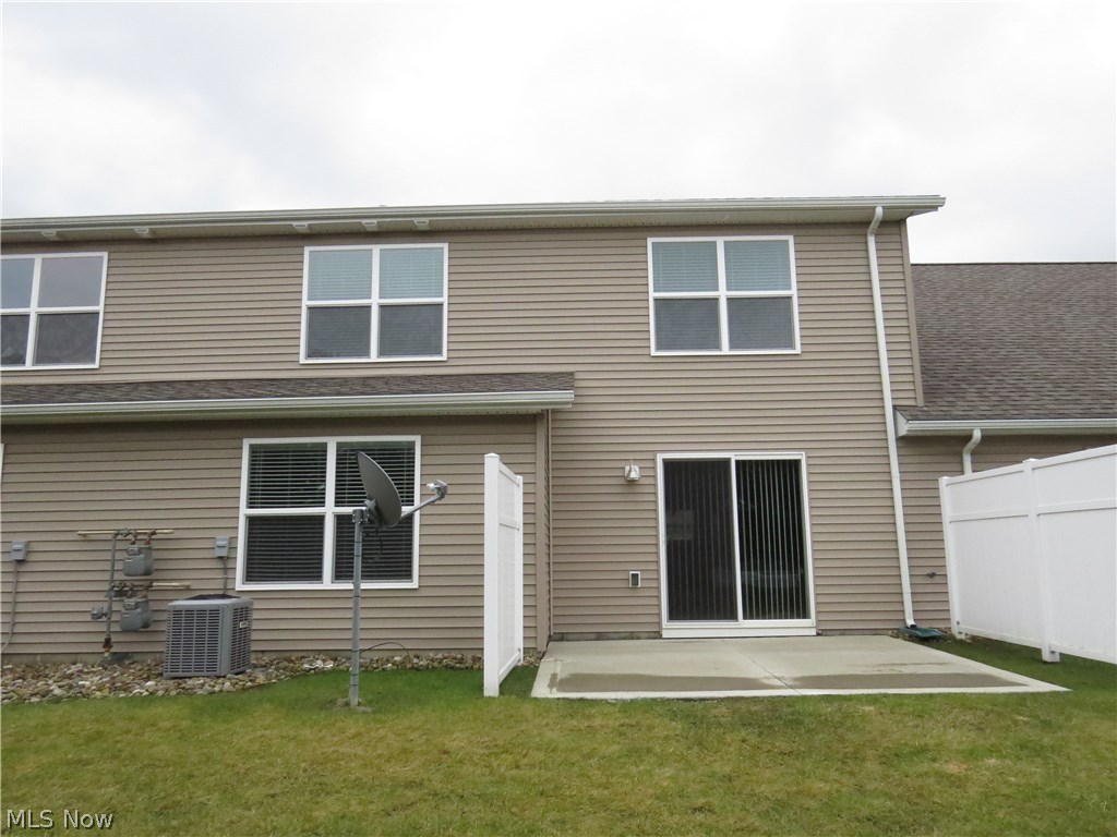 1727 Blase Nemeth Road Painesville, OH 44077 - Photo 8 of 22