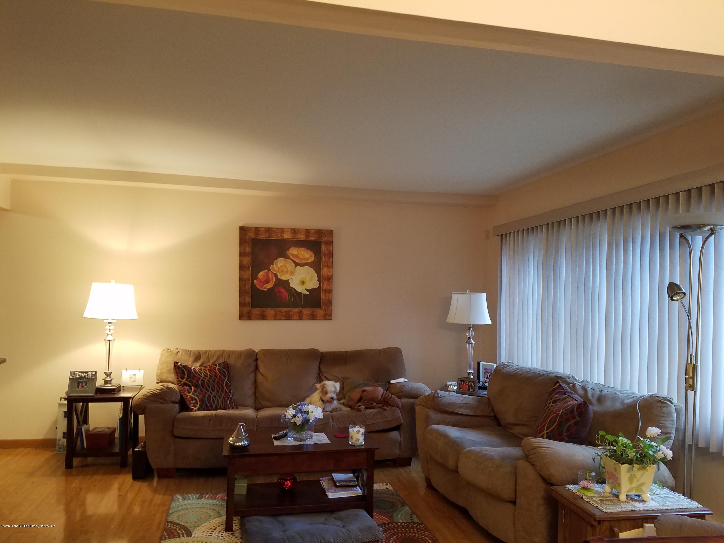 125 Ridgecrest Avenue Staten Island, NY 10312 - Photo 3 of 22 1st.floor apartment living room