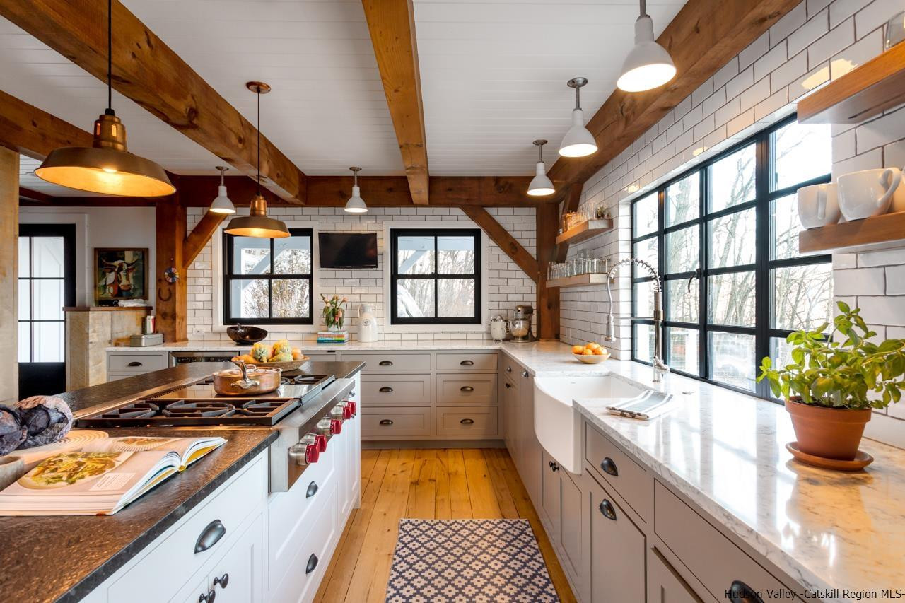21 Red Oak Lane Garrison, NY 10524 - Photo 13 of 35 a kitchen with stove and window