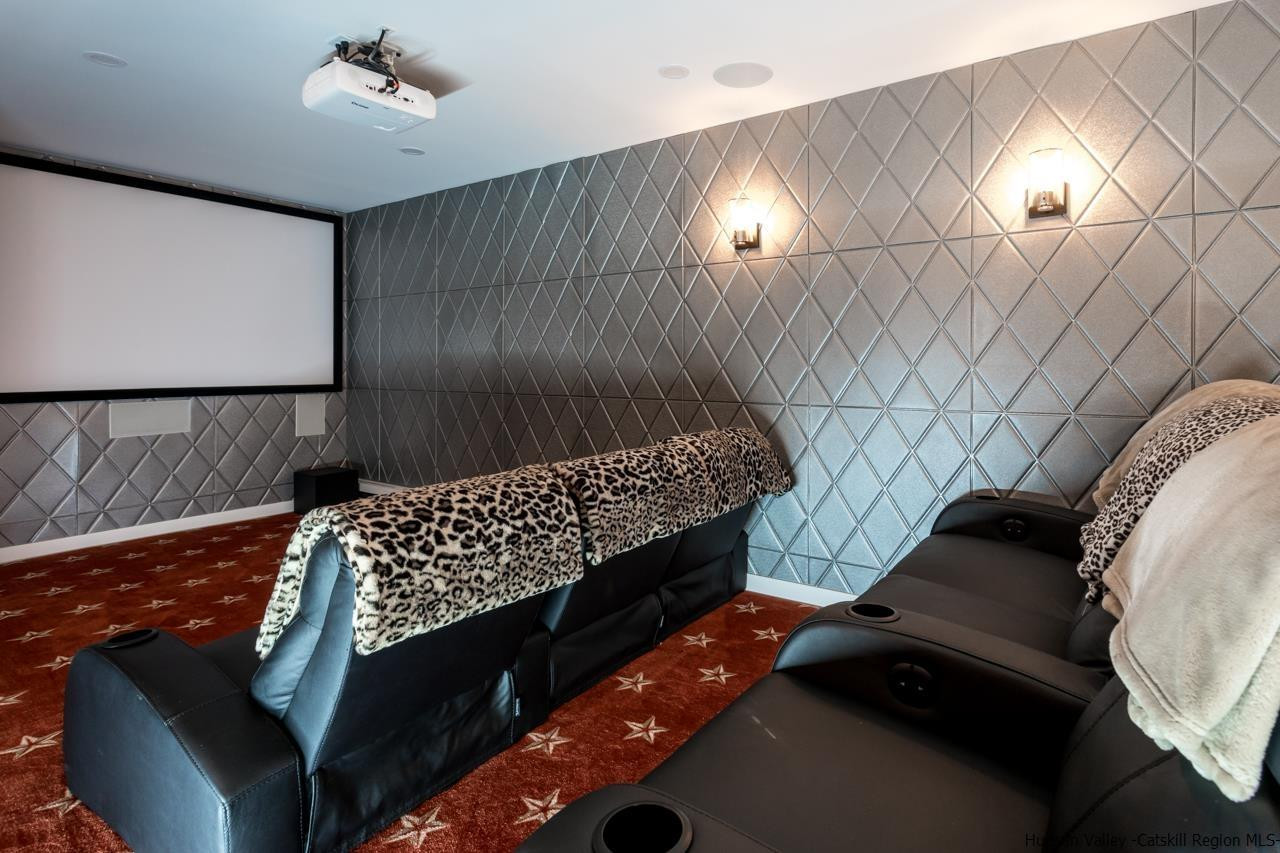 21 Red Oak Lane Garrison, NY 10524 - Photo 30 of 35 a view of entryway