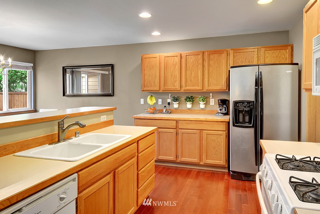 125 167th Street Southwest Bothell, WA 98012 - Photo 5 of 14