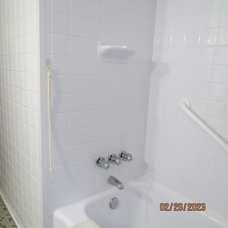 17 Bowl Road Chelmsford, MA 01824 - Photo 12 of 30 a bathroom with a bathtub