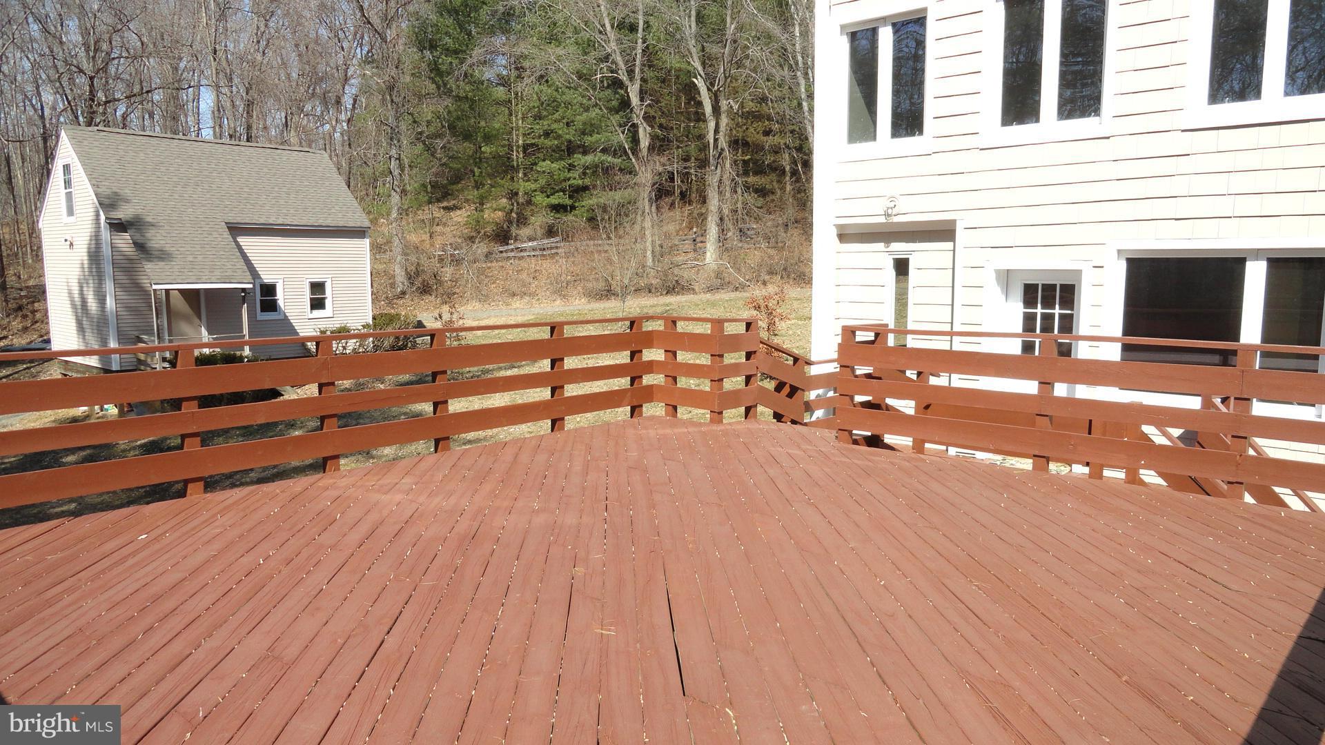16335 Hamilton Station Road Waterford, VA 20197 - Photo 25 of 30 Exterior (Rear)