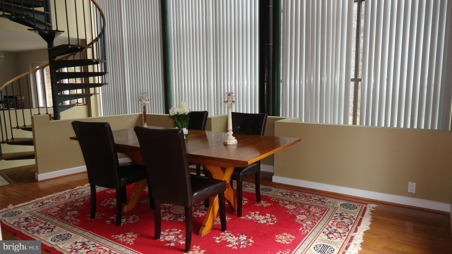 16335 Hamilton Station Road Waterford, VA 20197 - Photo 6 of 30 Dining Room