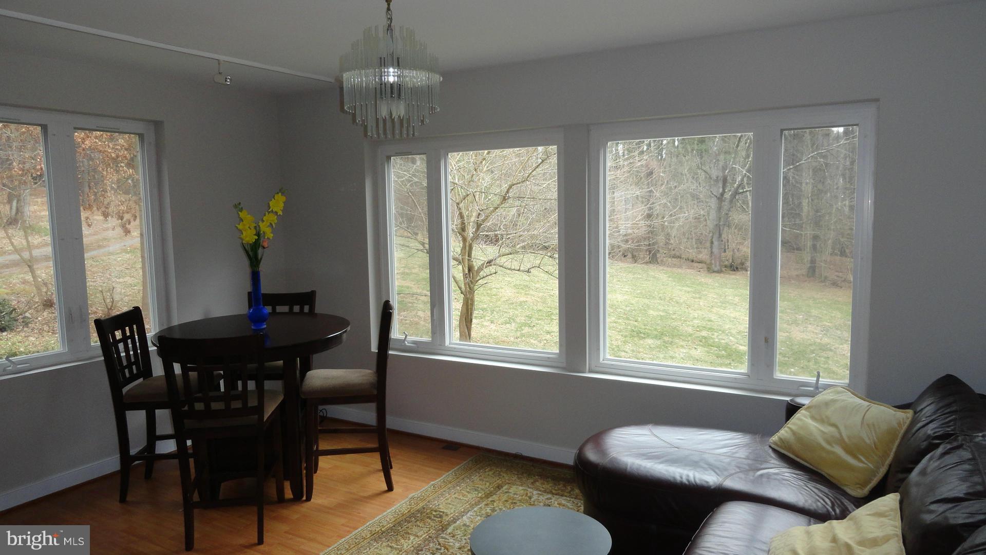 16335 Hamilton Station Road Waterford, VA 20197 - Photo 7 of 30 Interior (General)