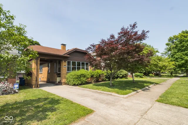 $244,000 | 2514 Crawford Street, Terre Haute, IN 47803