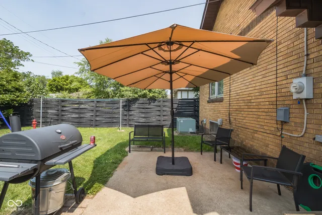 $244,000 | 2514 Crawford Street, Terre Haute, IN 47803