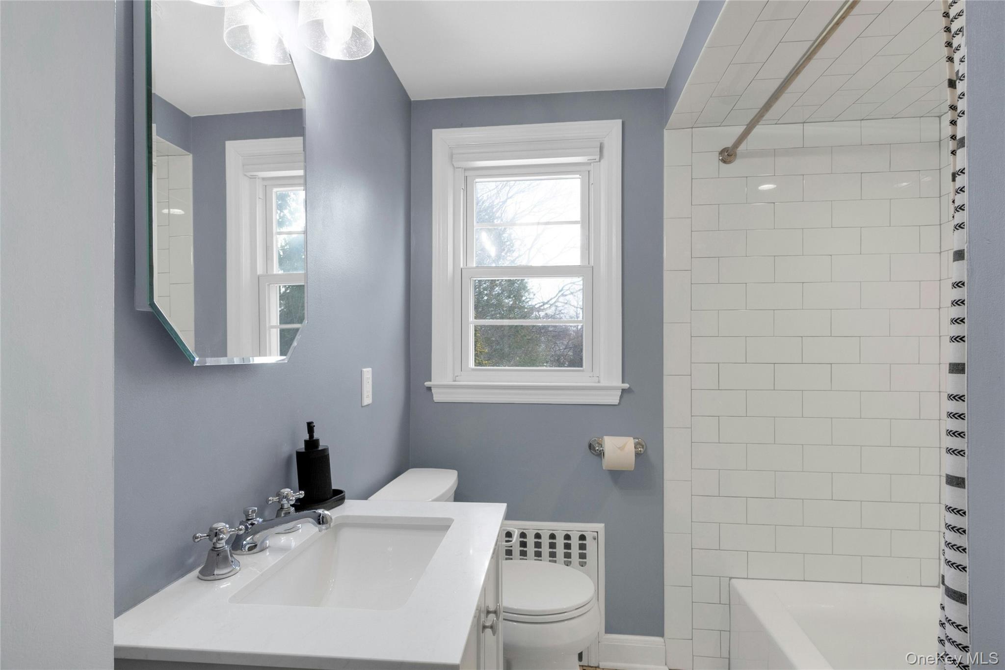 59 Sylvan Road Port Chester, NY 10573 - Photo 20 of 35 Second floor full bathroom with shower and bathtub