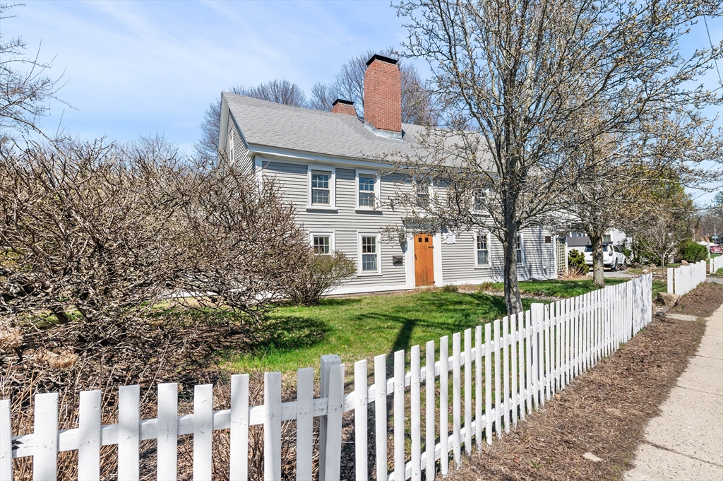 82 Dodge Street, Unit 1 Beverly, MA 01915 - Photo 34 of 42