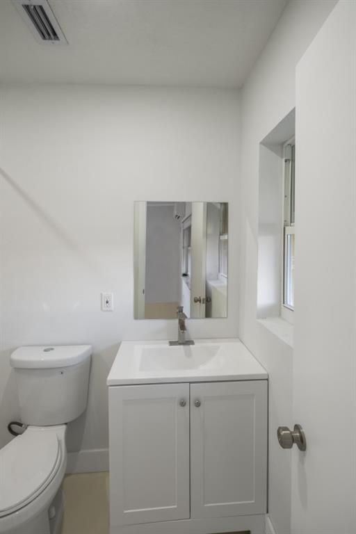 1219 Northwest 33rd Street, Unit B Miami, FL 33142 - Photo 6 of 6