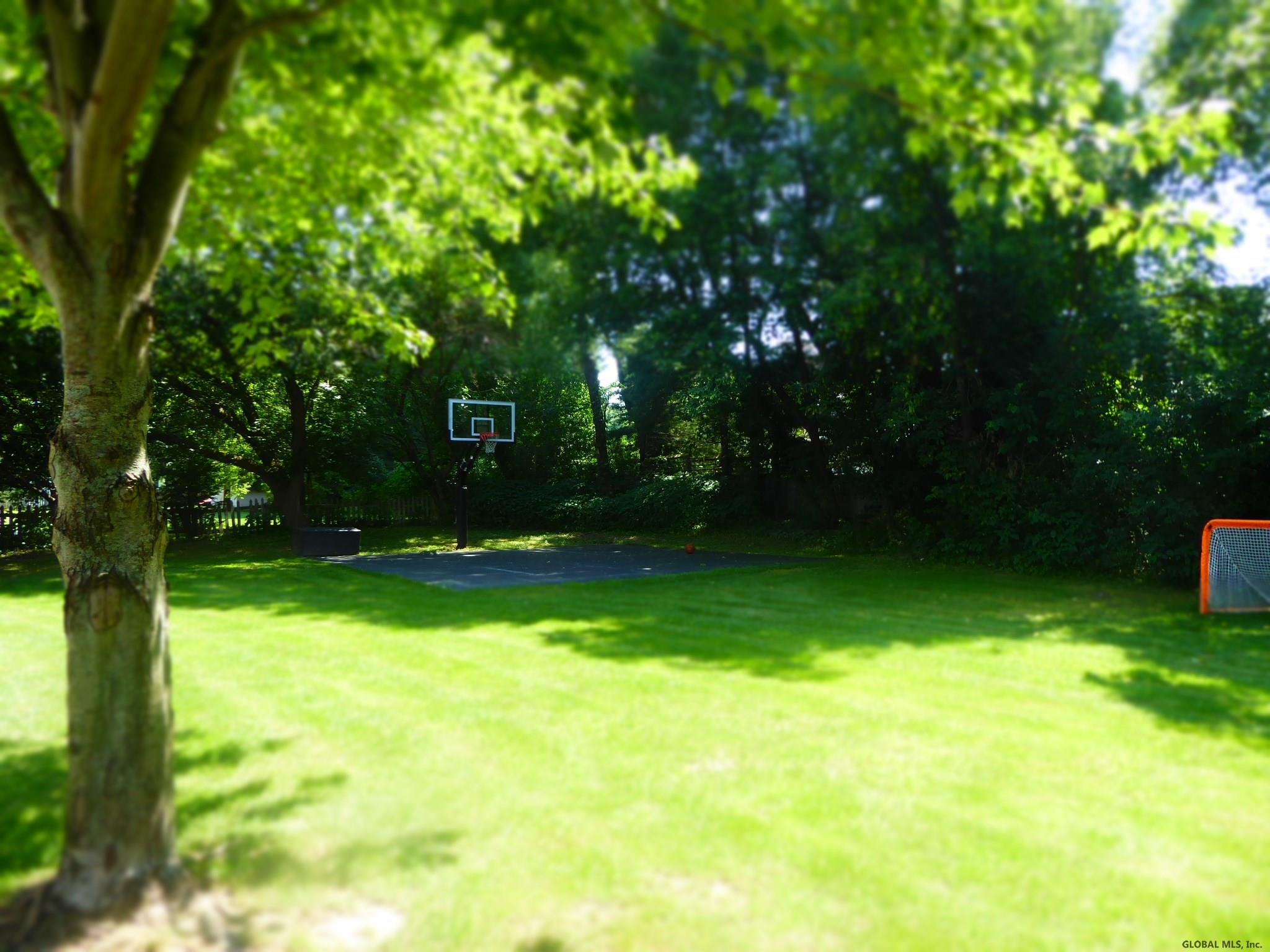 26 Windham Hill Road Bethlehem, NY 12077 - Photo 37 of 44 Photo 39