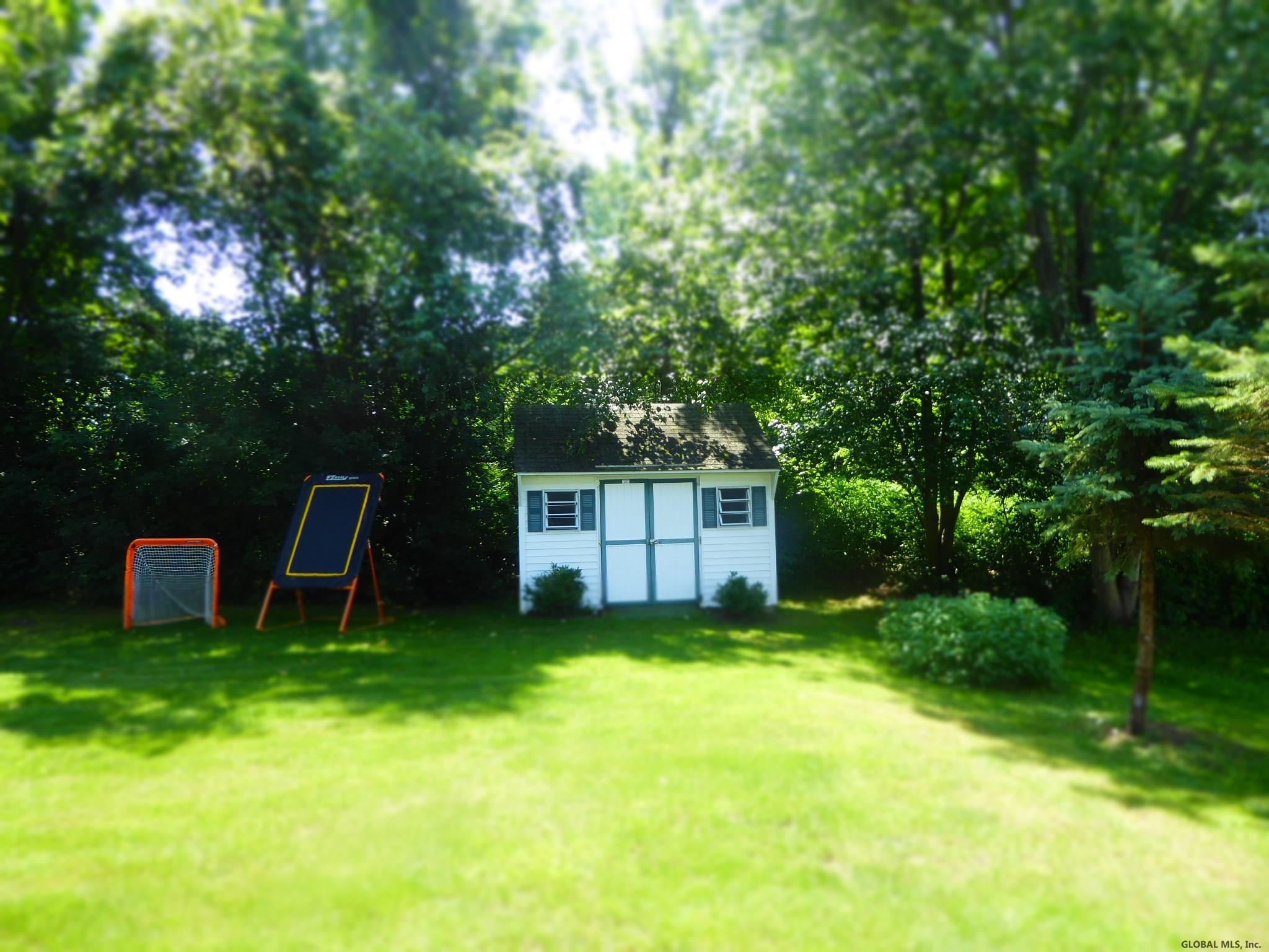 26 Windham Hill Road Bethlehem, NY 12077 - Photo 38 of 44 Photo 40