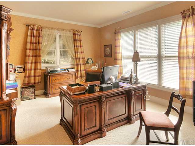10517 Charmford Way Raleigh, NC 27615 - Photo 14 of 25