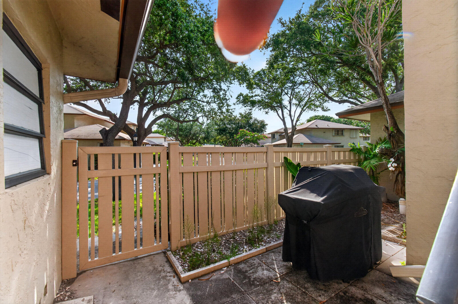 3951 Northeast 19th Road, Unit 1701 Pompano Beach, FL 33064 - Photo 73 of 82 DSC_6801