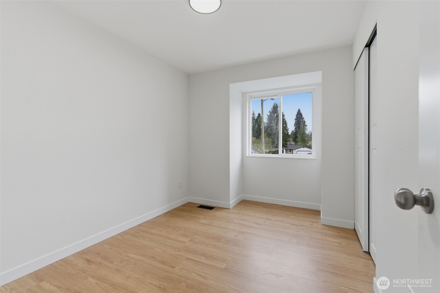904 Fir Avenue Sultan, WA 98294 - Photo 19 of 37