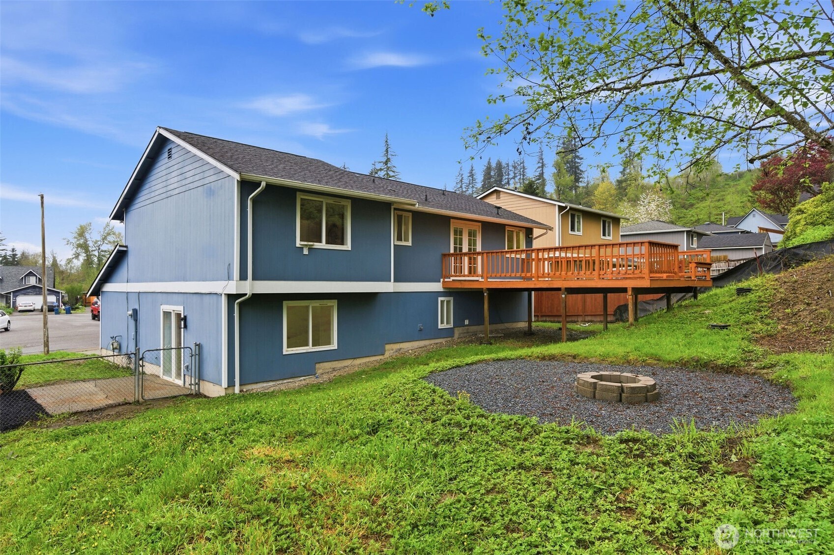 904 Fir Avenue Sultan, WA 98294 - Photo 32 of 37