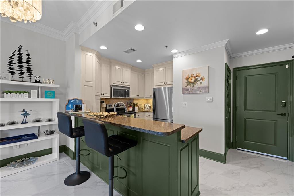 2255 Peachtree Road Northeast, Unit 521 Atlanta, GA 30309 - Photo 2 of 51