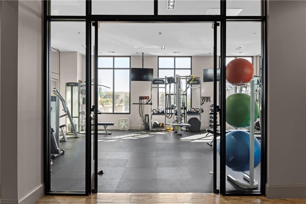 2255 Peachtree Road Northeast, Unit 521 Atlanta, GA 30309 - Photo 43 of 51