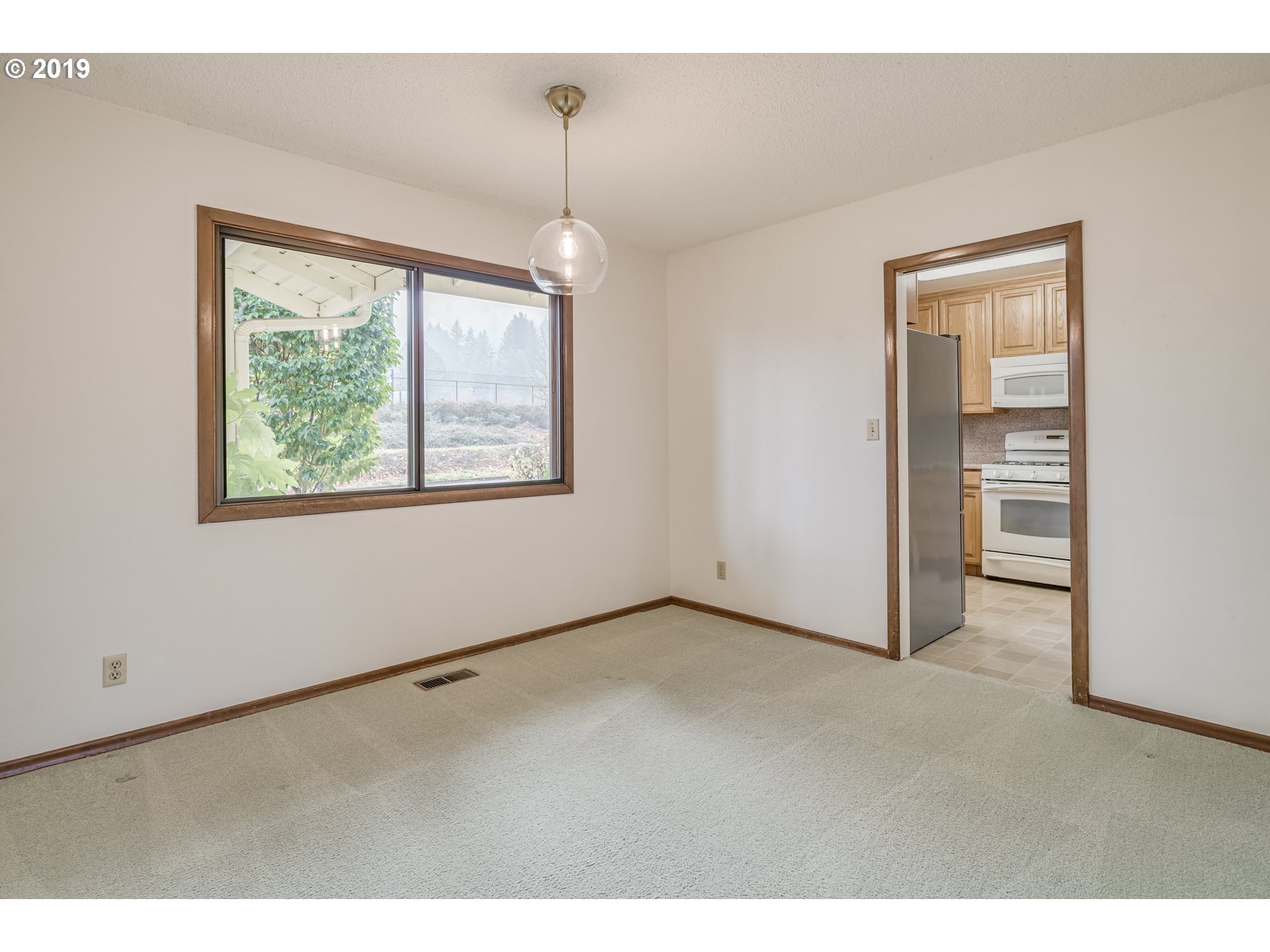 1775 Cloverleaf Road Lake Oswego, OR 97034 - Photo 11 of 27 Gallery Image 11