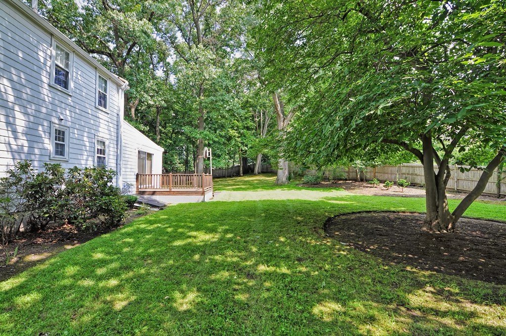 103 Pine Ridge Road Medford, MA 02155 - Photo 29 of 30
