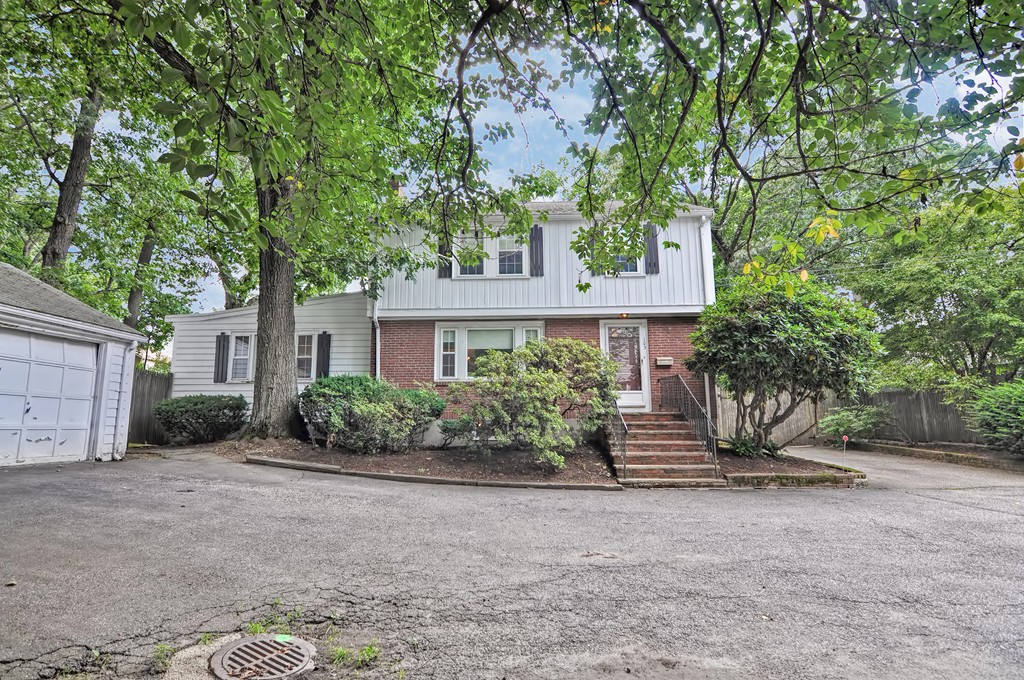 103 Pine Ridge Road Medford, MA 02155 - Photo 30 of 30