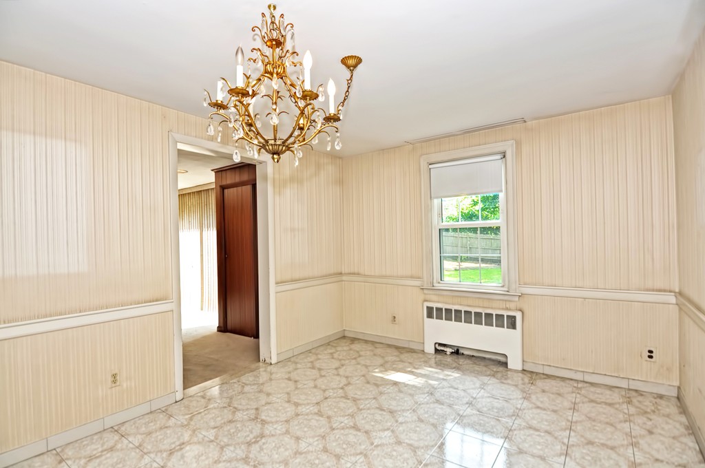 103 Pine Ridge Road Medford, MA 02155 - Photo 10 of 30