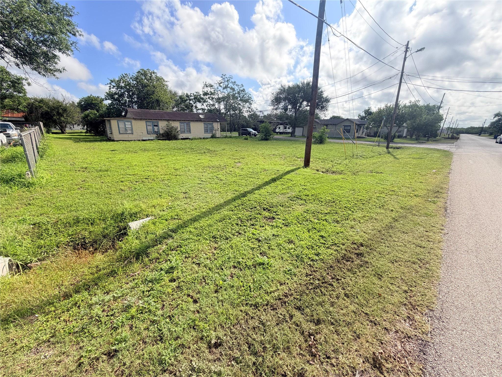 101 Carl Street Refugio, TX 78377 - Photo 8 of 8