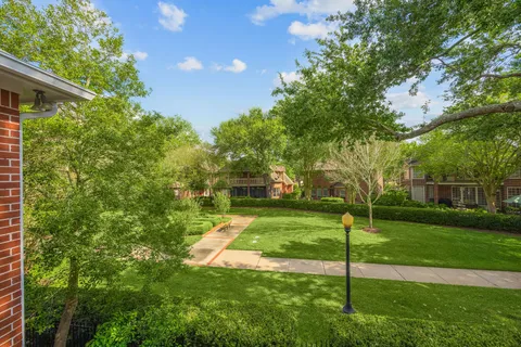 $785,000 | 2803 St Annes Drive, Sugar Land, TX 77479