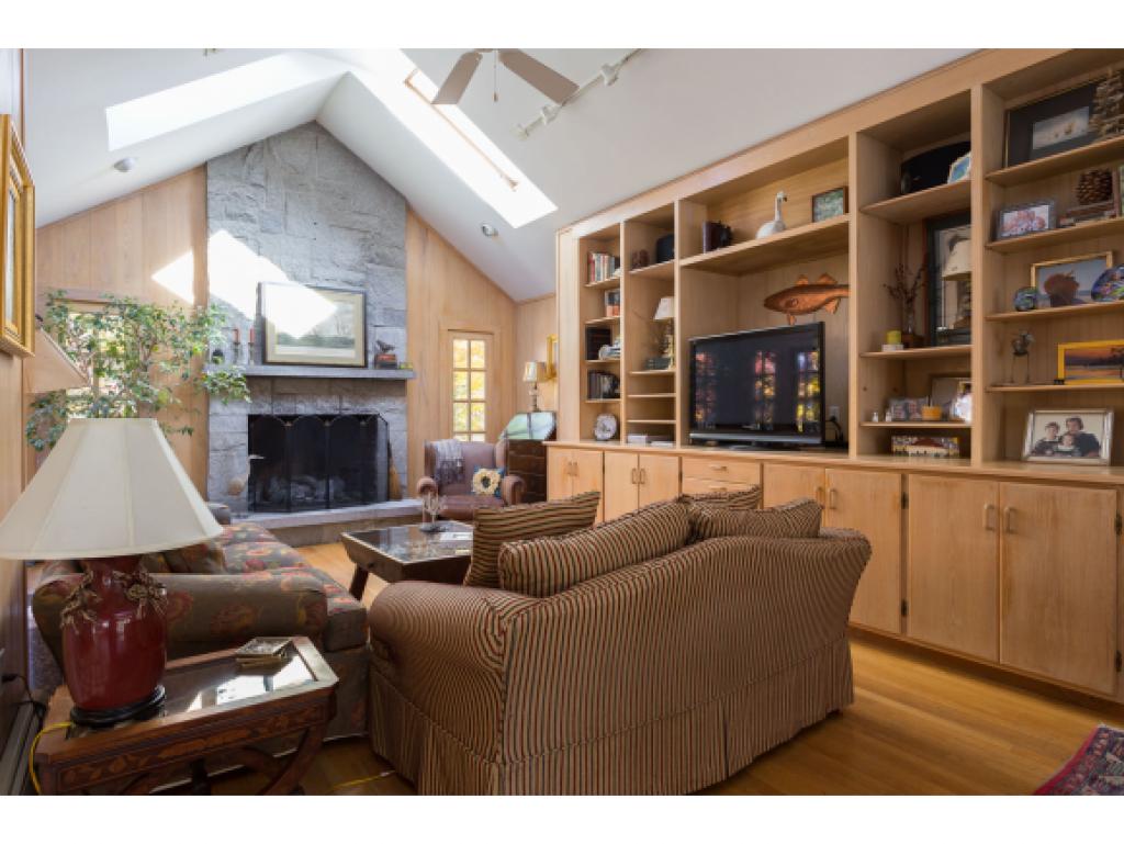 68 Spring Hill Road New Castle, NH 03854 - Photo 14 of 35 Gallery Image 14