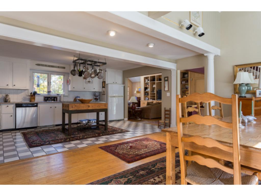 68 Spring Hill Road New Castle, NH 03854 - Photo 5 of 35 Gallery Image 5