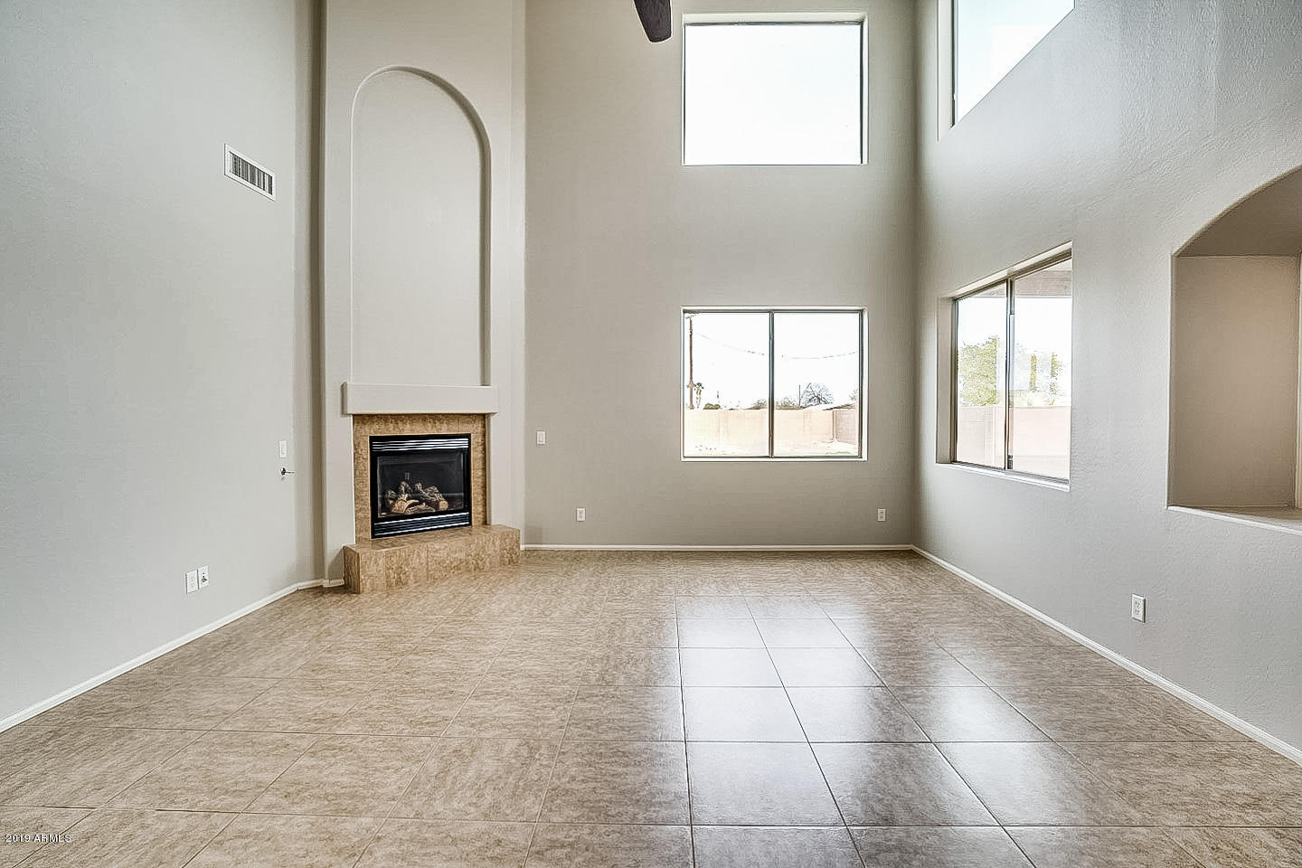 44978 West Jack Rabbit Trail Maricopa, AZ 85139 - Photo 5 of 29 photo_05